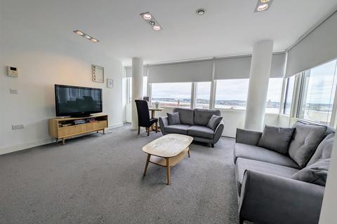 2 bedroom apartment to rent, One Park West, Strand Street