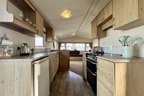 undefined, Delta Warmth   2015 Tattershall Lakes Country Park, Tattershall LN4