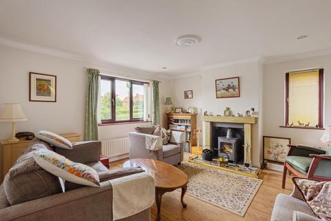 3 bedroom semi-detached house for sale, Main Street, Garton-On-The-Wolds, Driffield