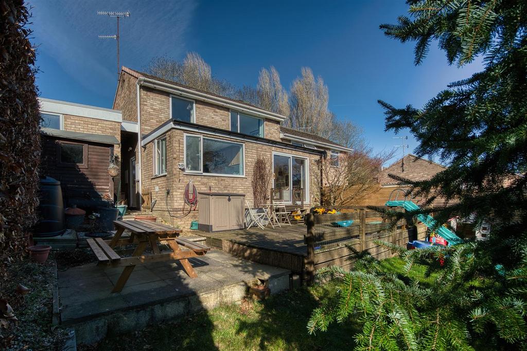 Rear Garden - dining patio and decking.jpg