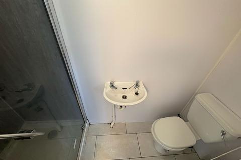 5 bedroom terraced house to rent, Marlborough Road, Brynmill, SA2