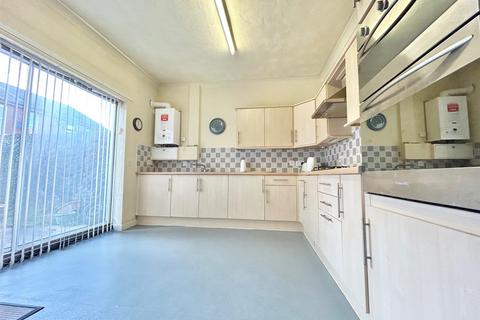 3 bedroom terraced house for sale, Corn Street, Leigh