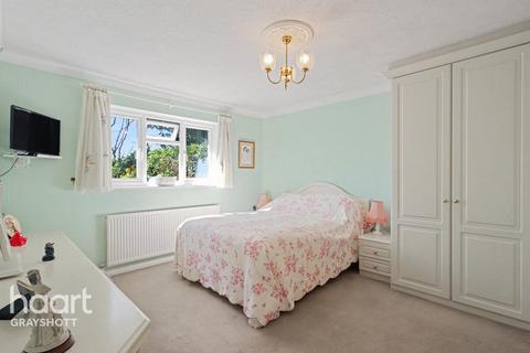 undefined, Penryn Drive, Headley Down