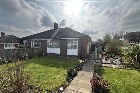 2 bedroom semi-detached bungalow for sale, Lowfield Close, Bradford BD12