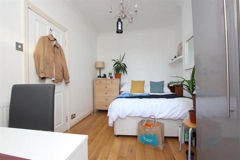 undefined, Mayfield Road, Bath BA2