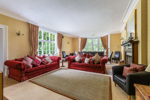 undefined, Pook Hill, Chiddingfold, GU8