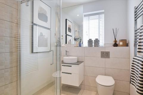 4 bedroom detached house for sale, Shelvers Way, Tadworth, Surrey