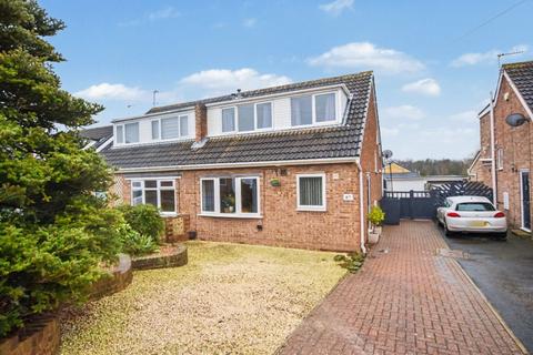 3 bedroom semi-detached house for sale, Fishponds Drive, Crigglestone, Wakefield, West Yorkshire