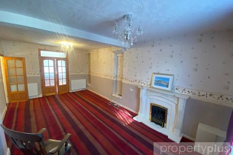 3 bedroom terraced house for sale, Tyntyla Road, Pentre, Rhondda Cynon Taff, CF41