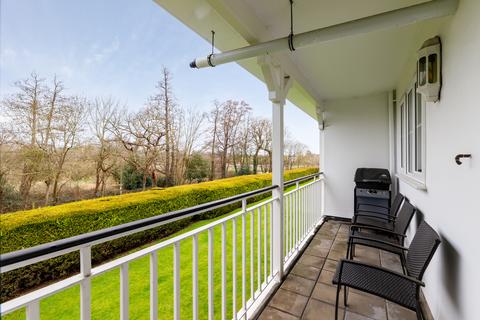 undefined, Oak Lodge, Leigh Corner, Cobham, KT11