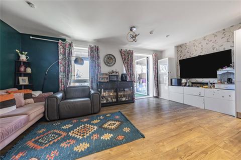 2 bedroom apartment for sale, Lion Wharf Road, Isleworth