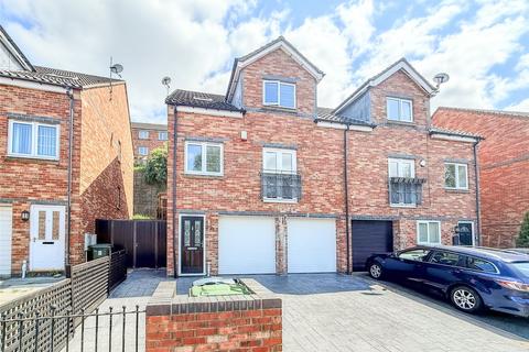 4 bedroom semi-detached house for sale, St. Cuthberts Road, Gateshead, NE8