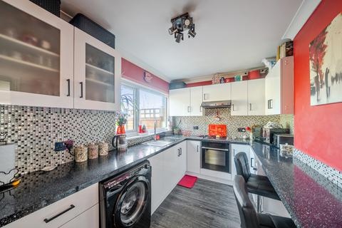 3 bedroom house for sale, Honeysuckle Road, Bassett Green, Southampton, Hampshire, SO16