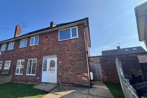 4 bedroom house to rent, Caledon Close, HULL