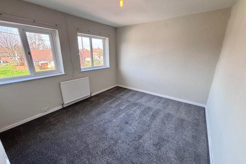 4 bedroom house to rent, Caledon Close, HULL