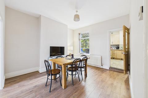 4 bedroom terraced house for sale, Chesterfield Road, Woodseats, S8 0RX