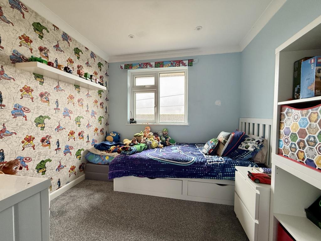 Photo 5
