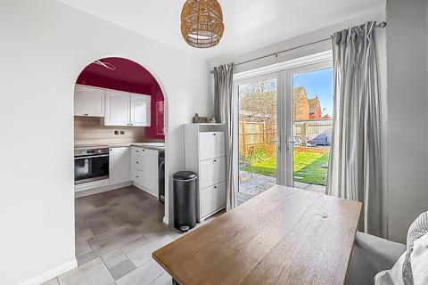 undefined, Darleydale Close, Gloucester GL2