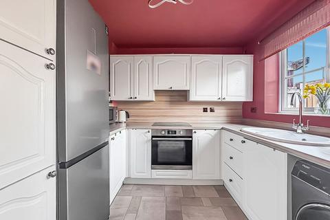 undefined, Darleydale Close, Gloucester GL2