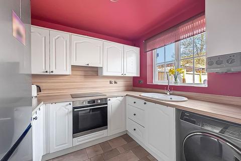 undefined, Darleydale Close, Gloucester GL2