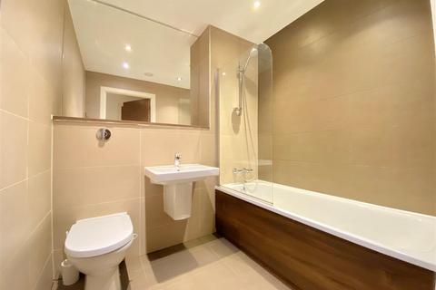 undefined, Alto, Sillavan Way, Salford