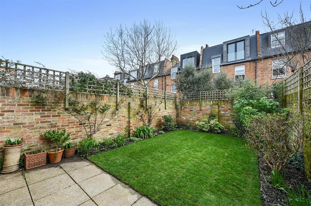 Addison Gardens