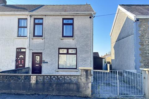 3 bedroom semi-detached house for sale, Heol Llanelli, Pontyates, Llanelli