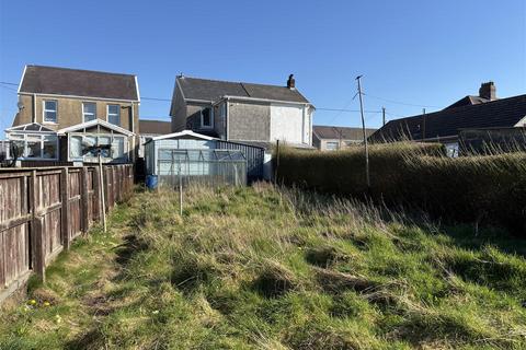 3 bedroom semi-detached house for sale, Heol Llanelli, Pontyates, Llanelli