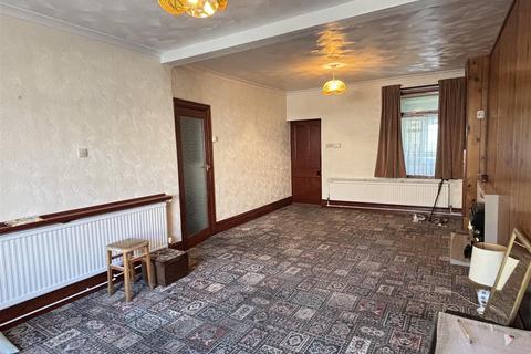 3 bedroom semi-detached house for sale, Heol Llanelli, Pontyates, Llanelli