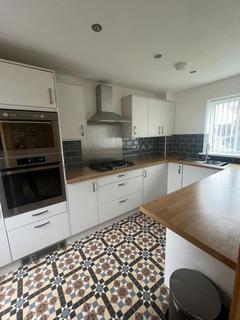 undefined, Heol Brynheulog, Llantwit Fardre, Pontypridd