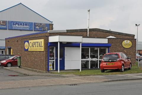 Retail property (high street) to rent, 11 Dunlop Rd Ipswich IP2 0UG