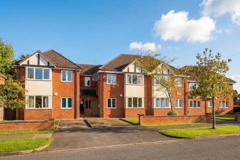 2 bedroom flat for sale, Brandon Court, Wake Green Road, Moseley