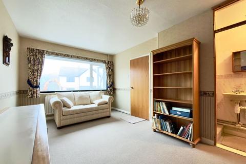 4 bedroom detached house for sale, Southerndown Avenue, Swansea SA3