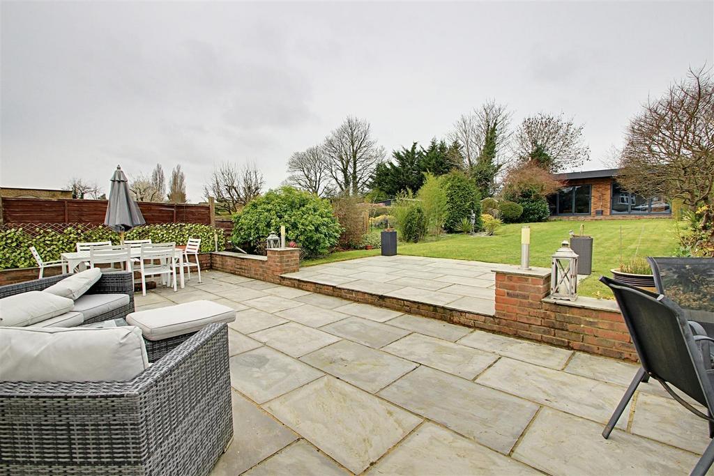 Garden 1.jpg