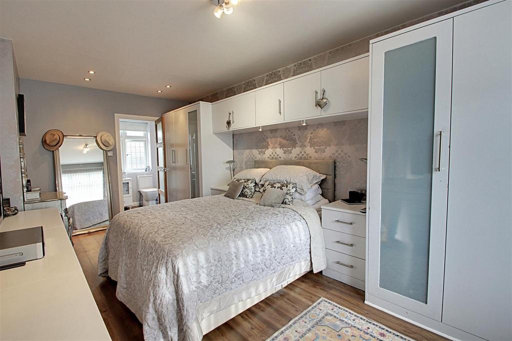 Main Bedroom.jpg