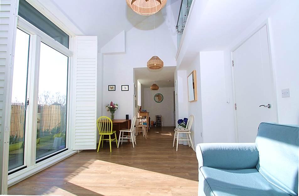 Bright and Airy Lounge