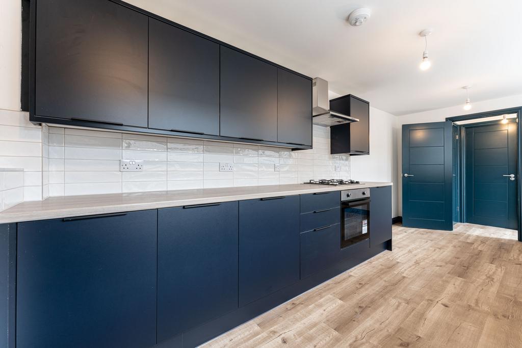 160 Lightwood Road - by Ralph Media Group 01104