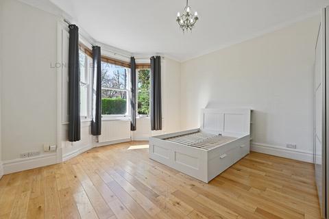 2 bedroom apartment to rent, Grantham Court, Friars Place Lane, Acton, W3