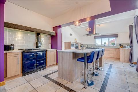 6 bedroom detached house for sale, Minskip Road, Boroughbridge, York, North Yorkshire, YO51