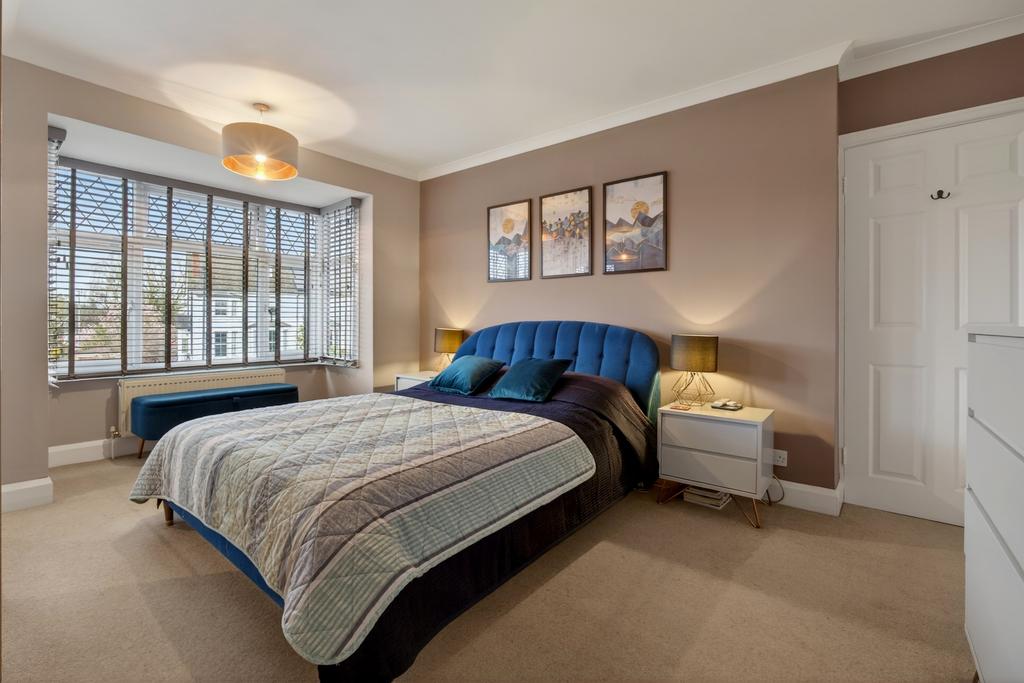 Bed 1 (2)