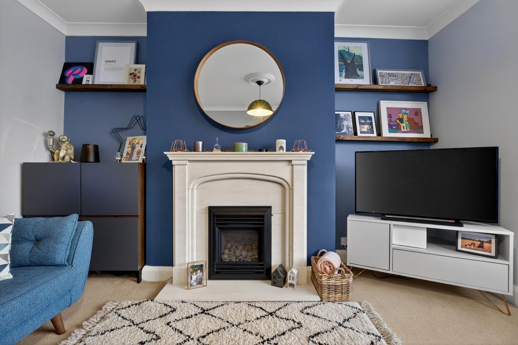 Living Room (3)