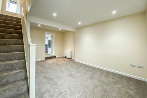 1 bedroom terraced house to rent, Oaklands, Builth Wells, LD2