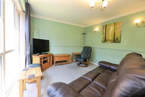 2 bedroom flat for sale, Somerleyton Court, KIDDERMINSTER, Worcestershire, DY10