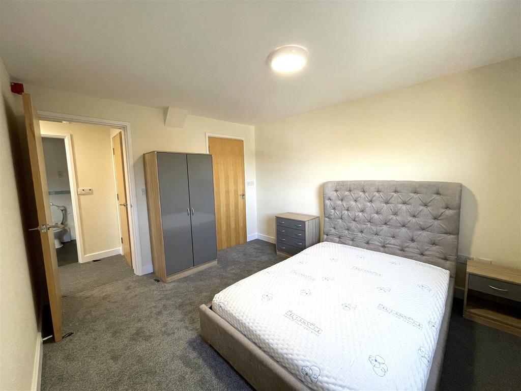 Bedroom One.jpg