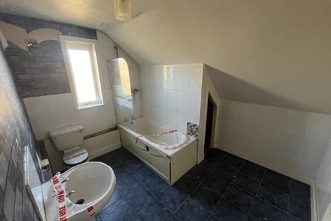5 bedroom semi-detached house for sale, 34 Haldane Place, Dundee, DD3 0JR
