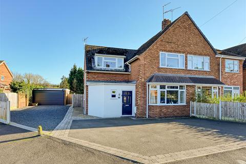 3 bedroom semi-detached house for sale, Sandringham Road, Wombourne, Wolverhampton