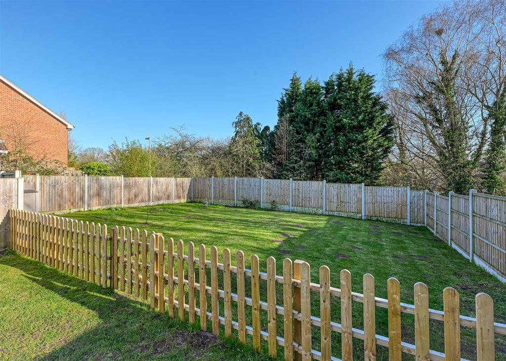 68 Sandringham Road-6.jpg