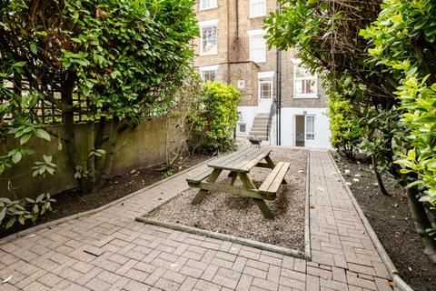 undefined, St. Peter's Street London N1