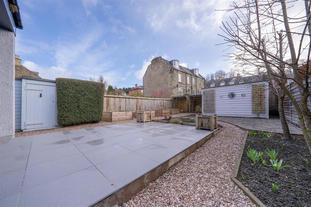 5 lockhart place-18.jpg