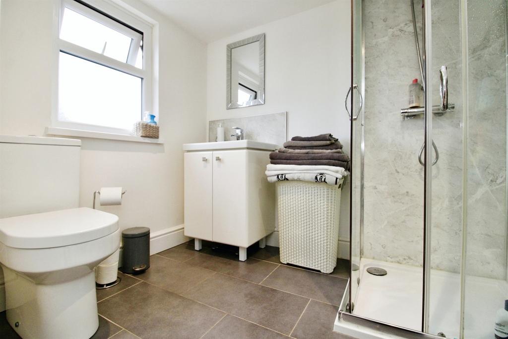 En-suite Bathroom